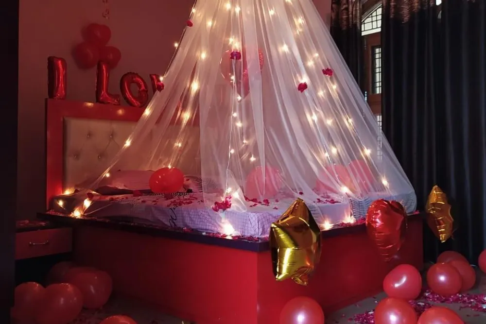 Cabana Setup Cabana Setup - Image 1